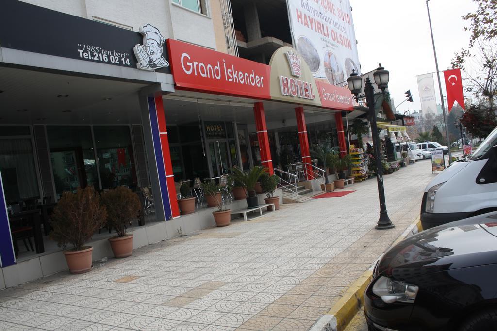 Hotel Grand Iskender Adiyaman Exterior photo